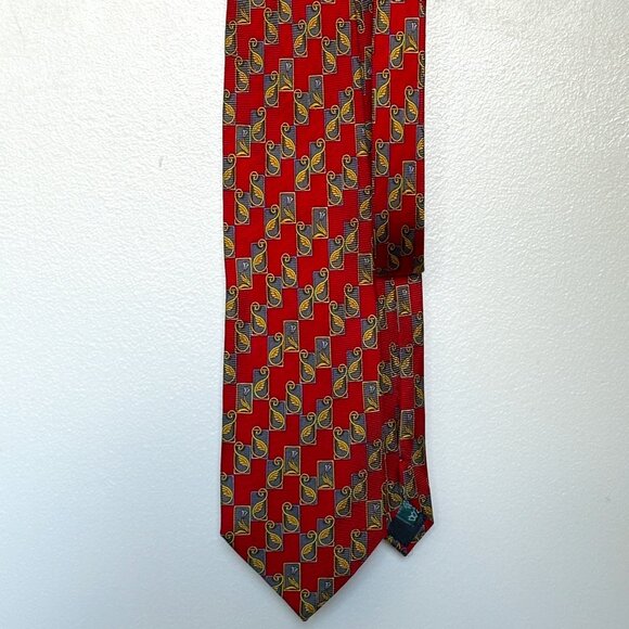 Men's Bolghari, Classic Red Patterned Tie, Made in Italy, 100% Silk - Picture 1 of 4